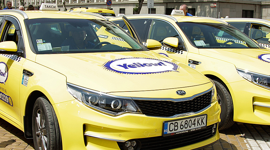 Yellow представи новите си автомобили